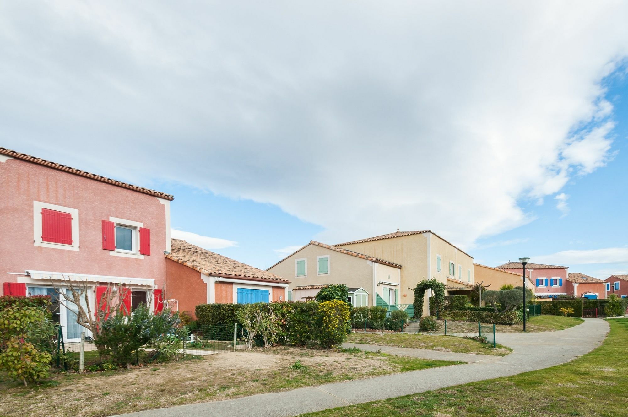 Residence Les Berges Du Canal Beziers Exterior photo